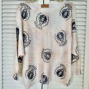 NWOT WOMEN'S FREE FOR HUMANITY PULLOVER MADE IN ITALY